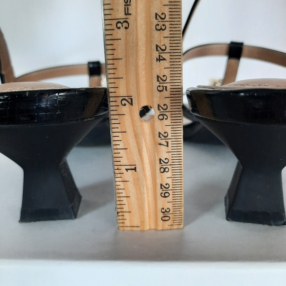 Cato C Comfort Slingback Sandals Black Gold Chain Accents Women's Size 10 - Picture 7 of 14